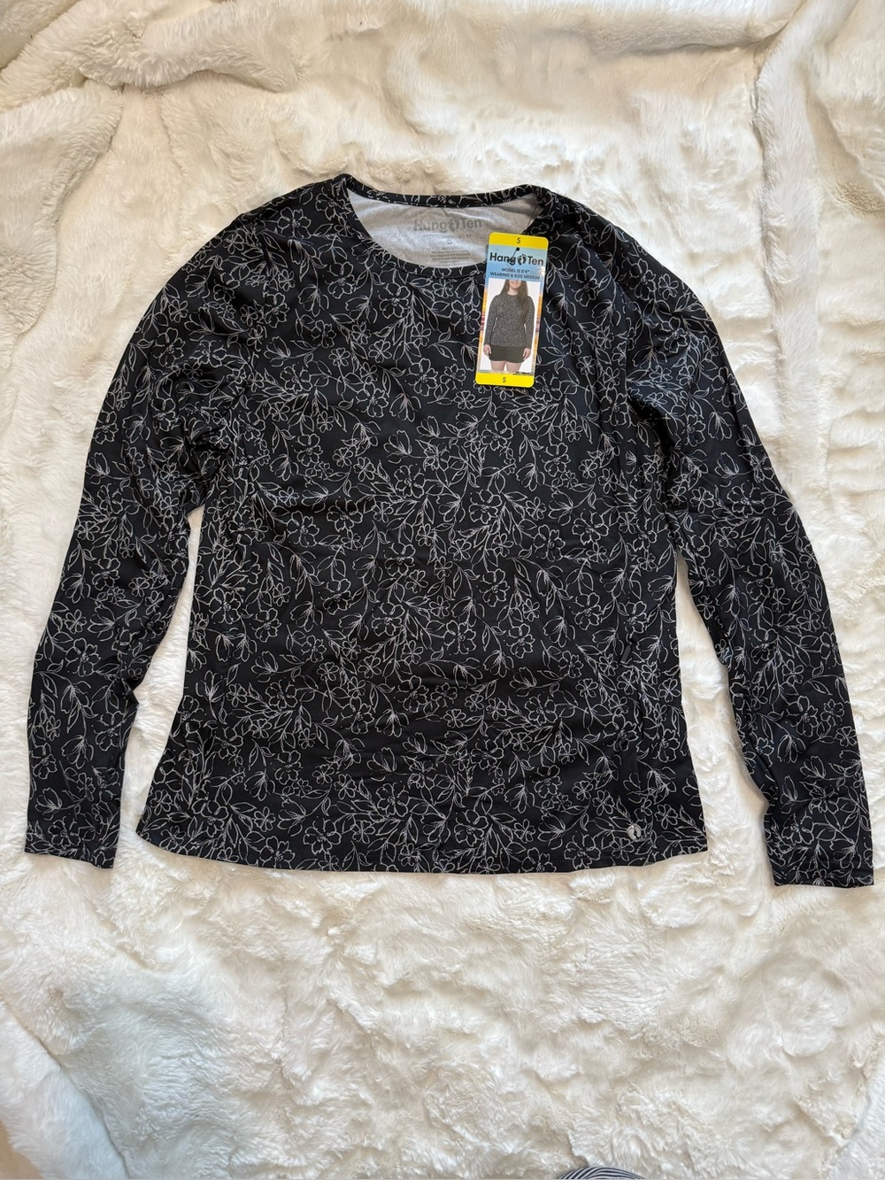 Hang Ten Black Floral Long Sleeve Top